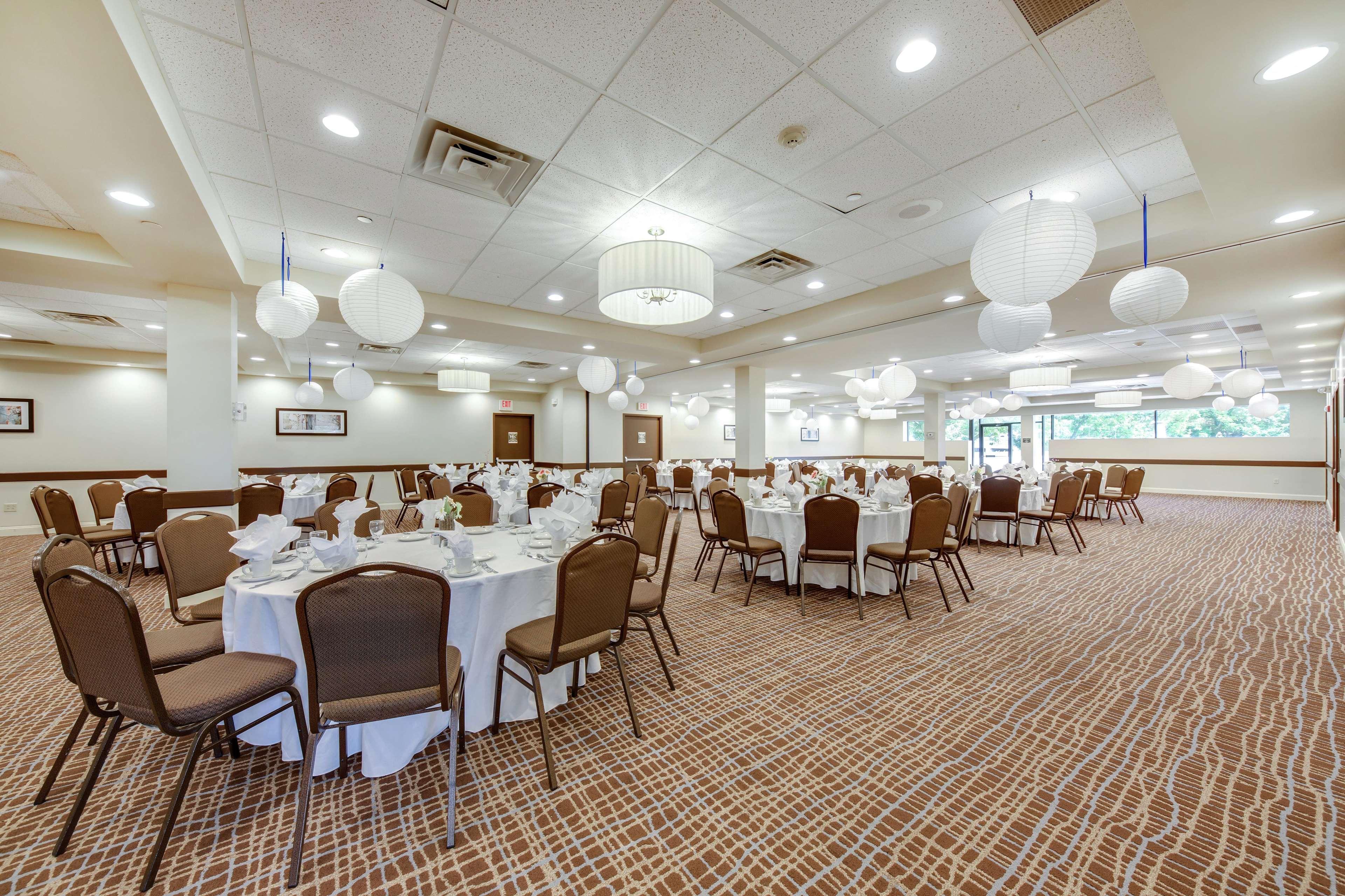 Hotel Doubletree By Hilton Binghamton Zewnętrze zdjęcie